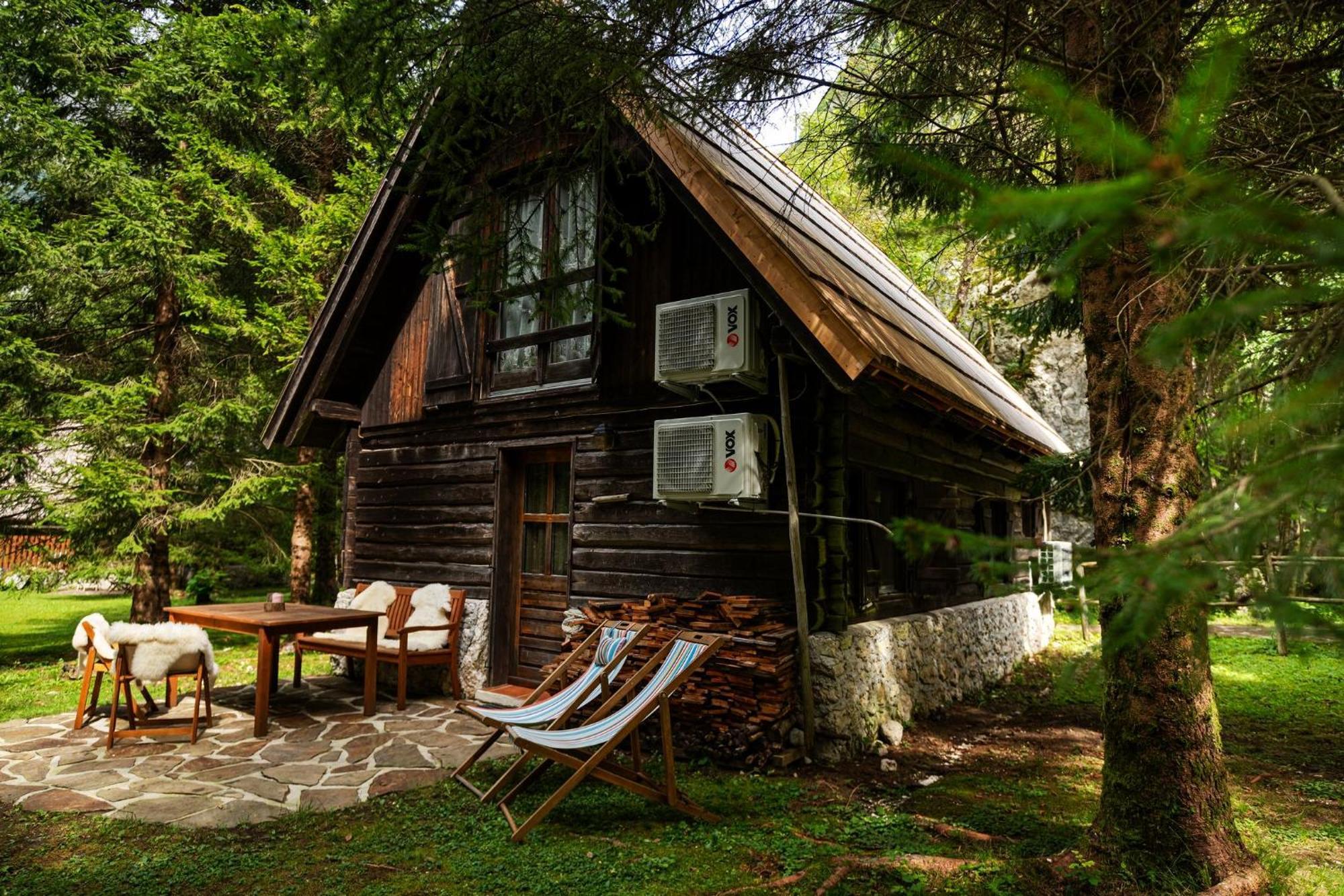 Pristava Lepena Village Exterior photo